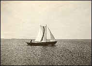 Seglande lotsbt i yttre farleden, ca 1925 (foto Ernst Berglund)